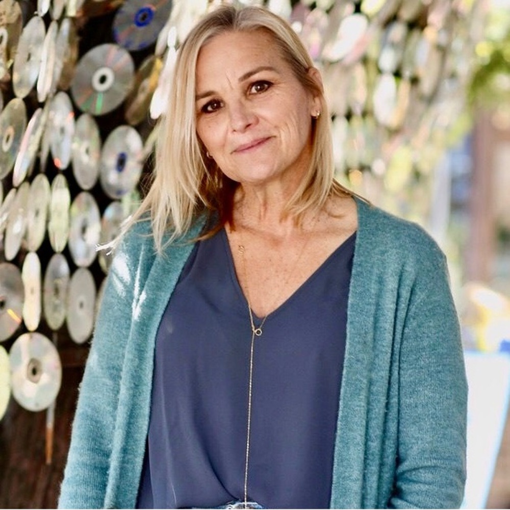 Meet your Posher, Posh